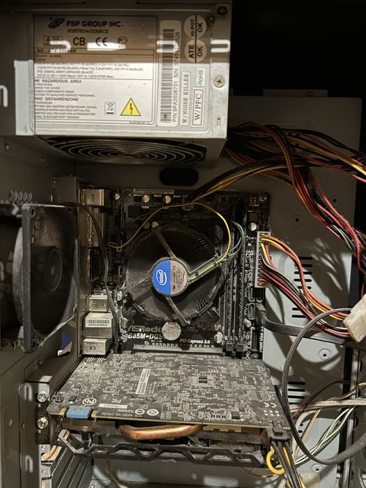 Настолен компютър