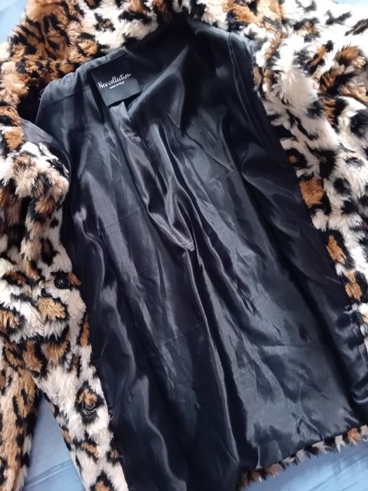 Елегантни, дамско палто и чанта