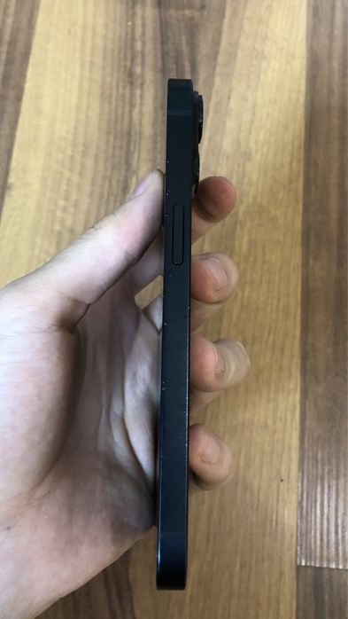 В продаже iPhone 14 128GB