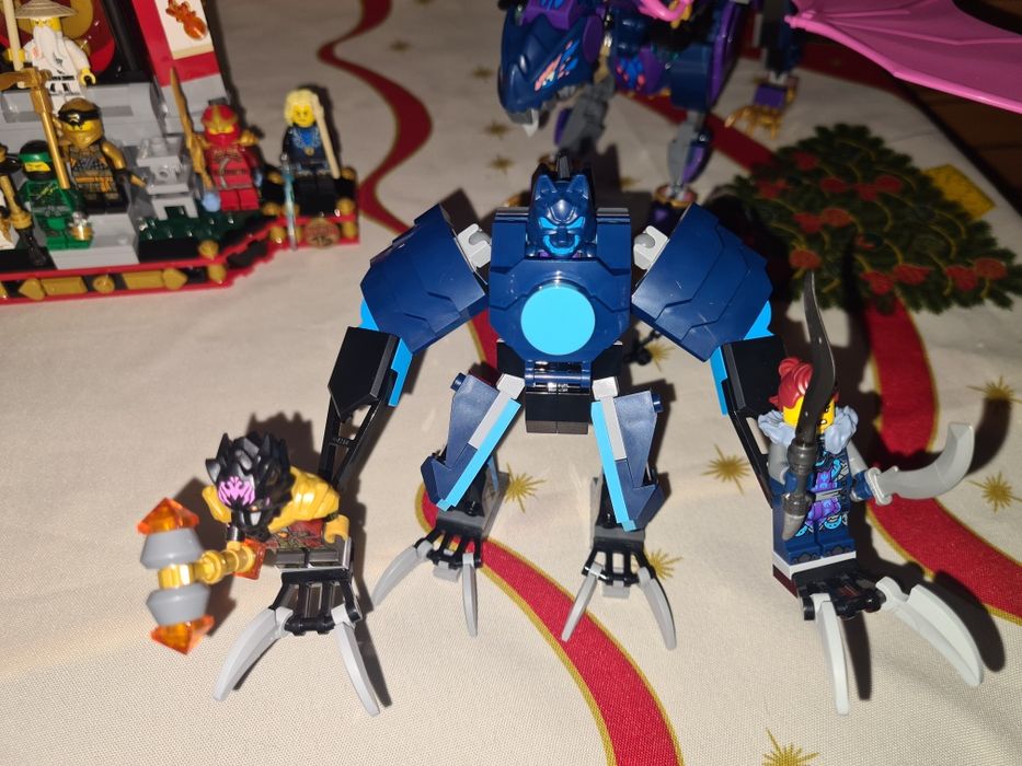 Vând Lego Ninjago(diferite set-uri)