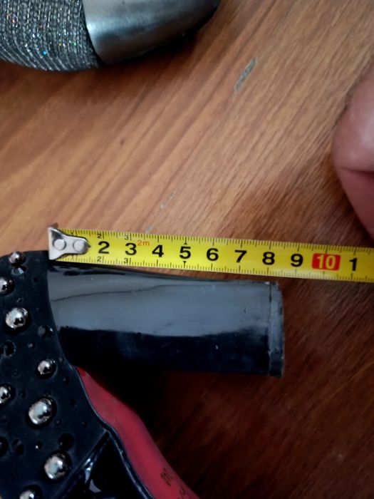 Женские туфельки