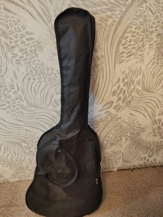 Продается гитара