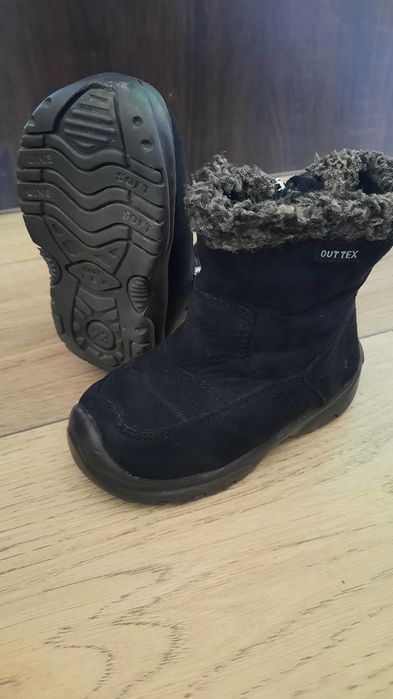 Incaltaminte copii marimea 22 - 23