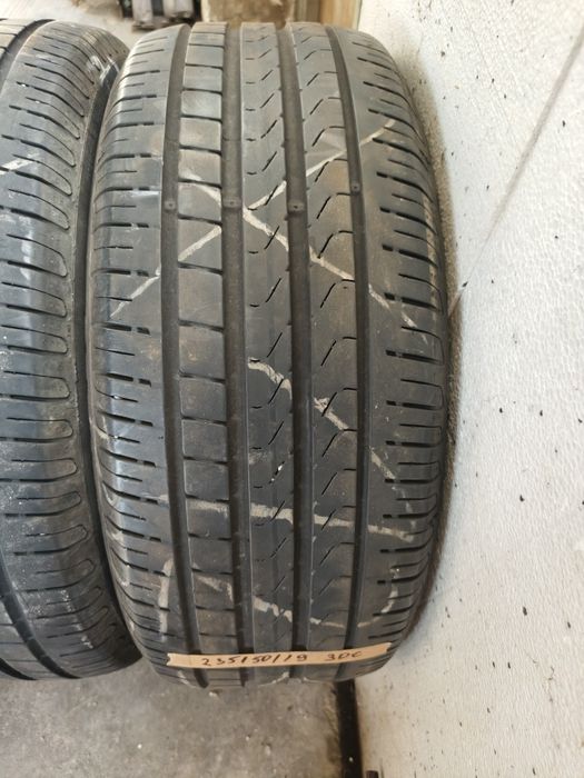 235/50/19 Pirelli