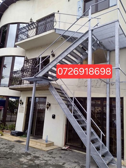 Vând Scări metalice la cel mai bun pret galvanizate externe și pentru