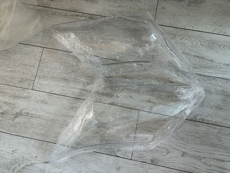 Очки на фары lexus 570