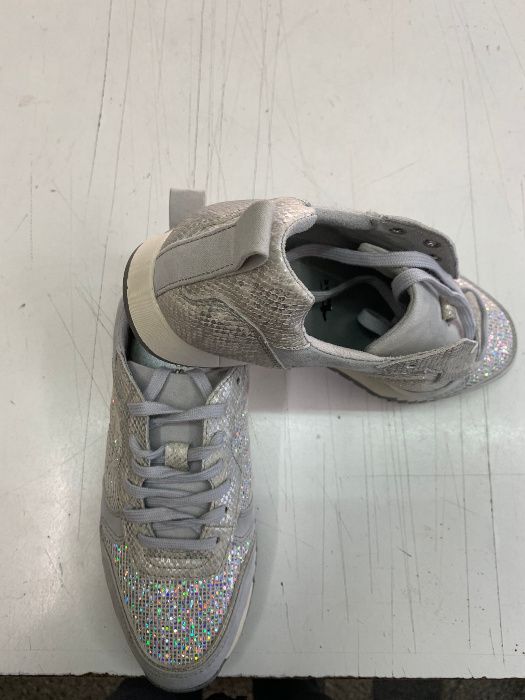 Маратонки (дамски) Tamaris!