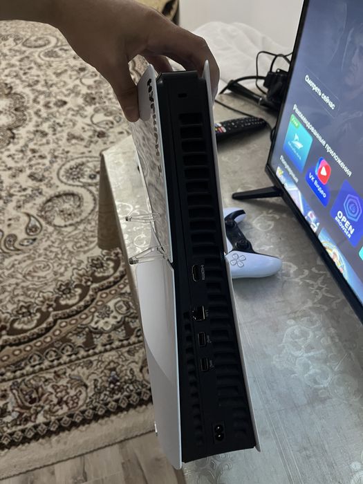 Продам Ps5 Slim вместе с телевизором