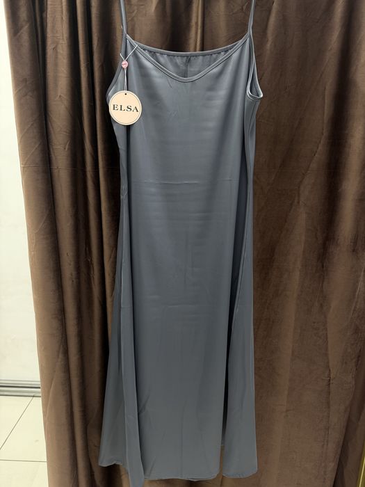 Атласные платья 9.990 тенге