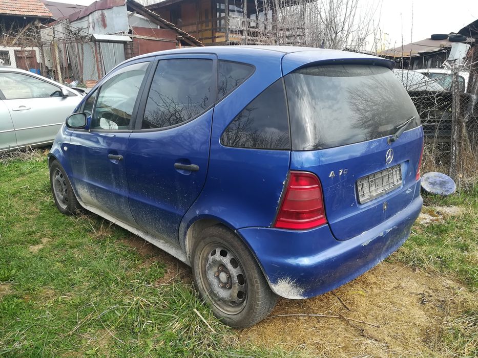 Мерцедес А-класа/Mercedes A-klasa -На части