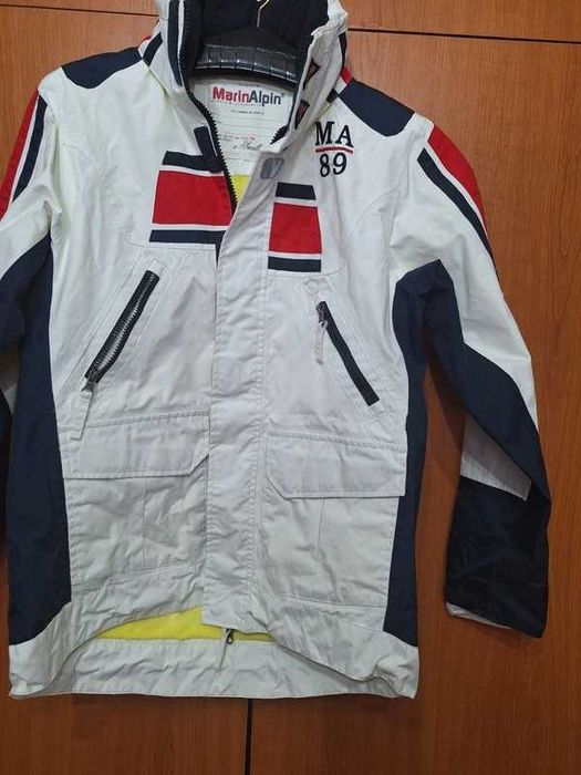 Geacă schi impecabilă mar .m-l bust50cm