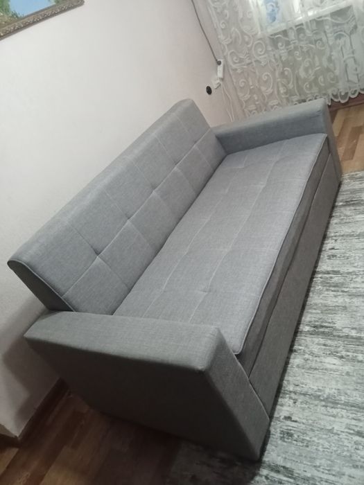 Диван кровать раскладной продается.