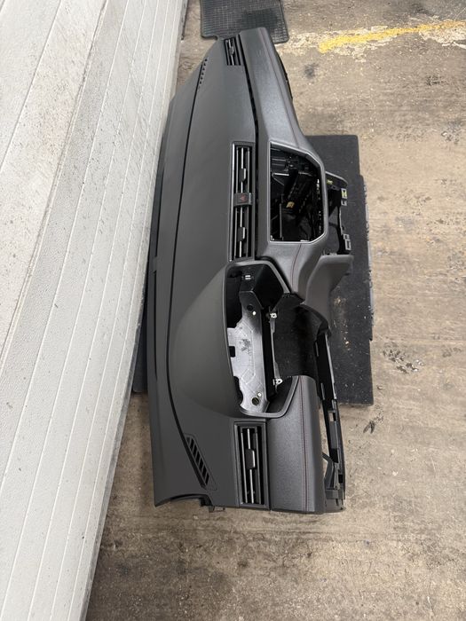 Plansa bord seat arona FR 2017-2021 dezmembrari seat arona FR