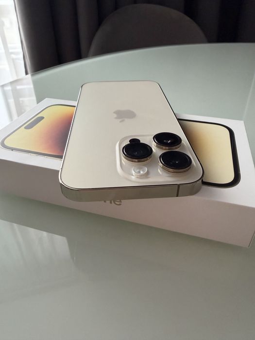 Iphone 14 pro gold