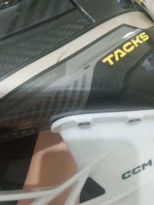 коньки ccm tacks as 560