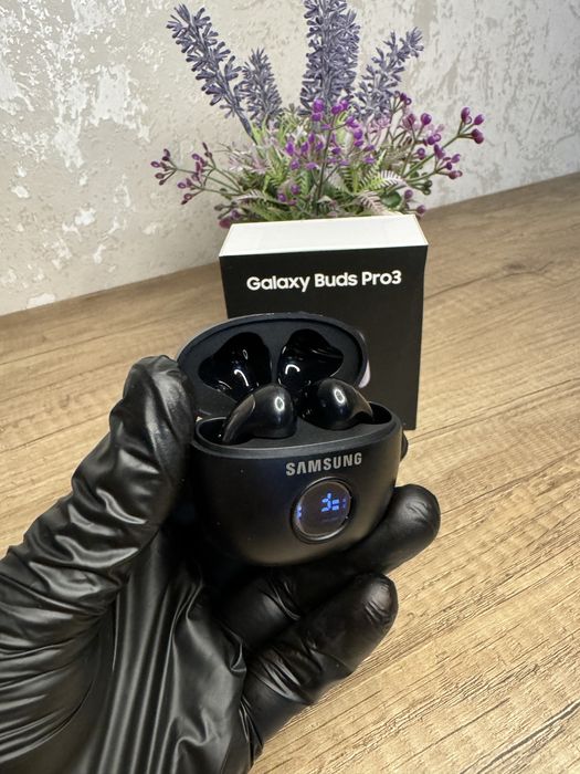 Продам Наушник Galaxy Buds Pro3
