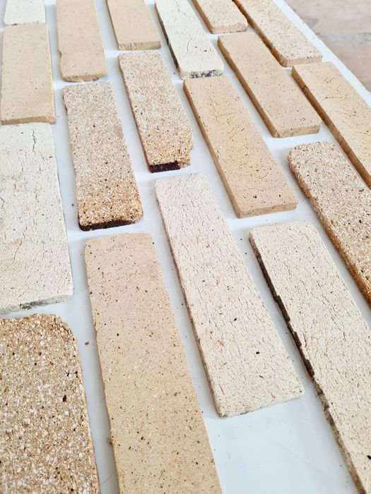 Caramida samota recuperata feliata