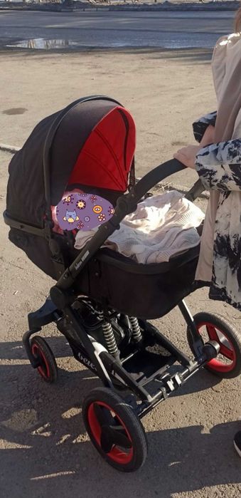 Продам коляску и автолюльку