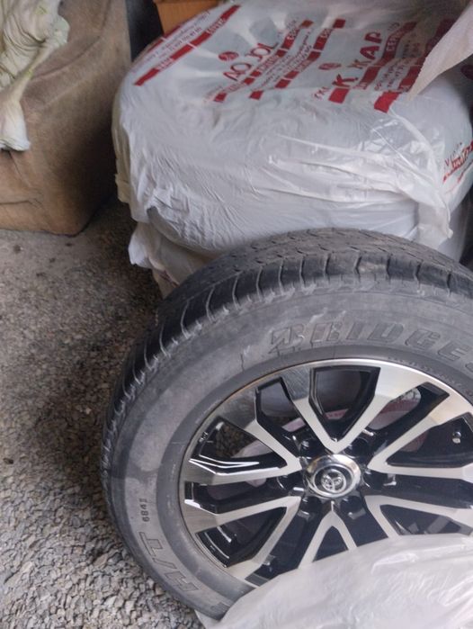 Продам шины летние