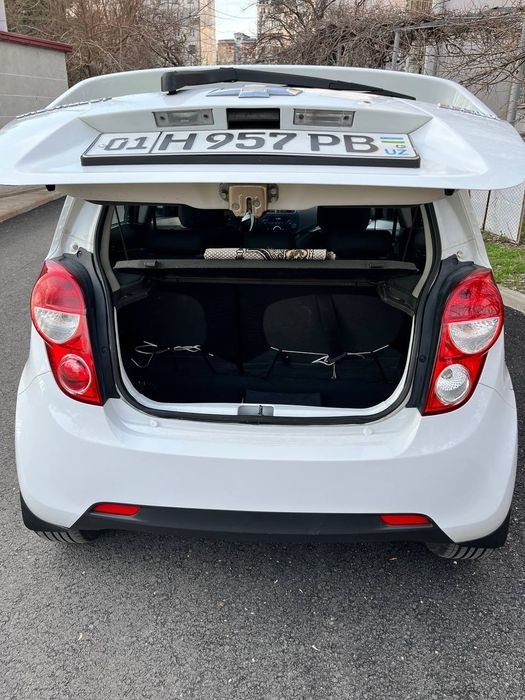 Продаётся Chevrolet Spark.