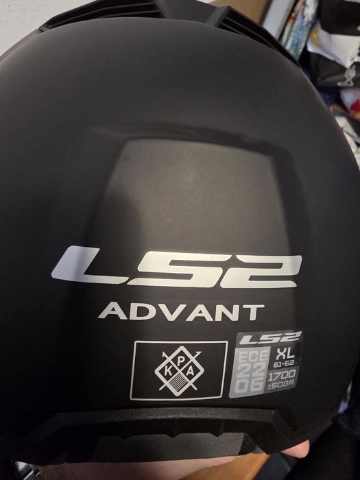 Модуларна каска за мотор LS2 Advant FF906