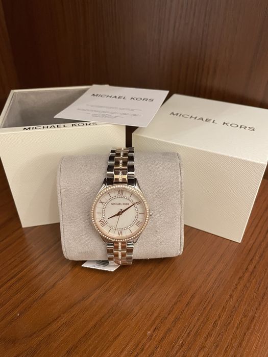 Часы Michael Kors