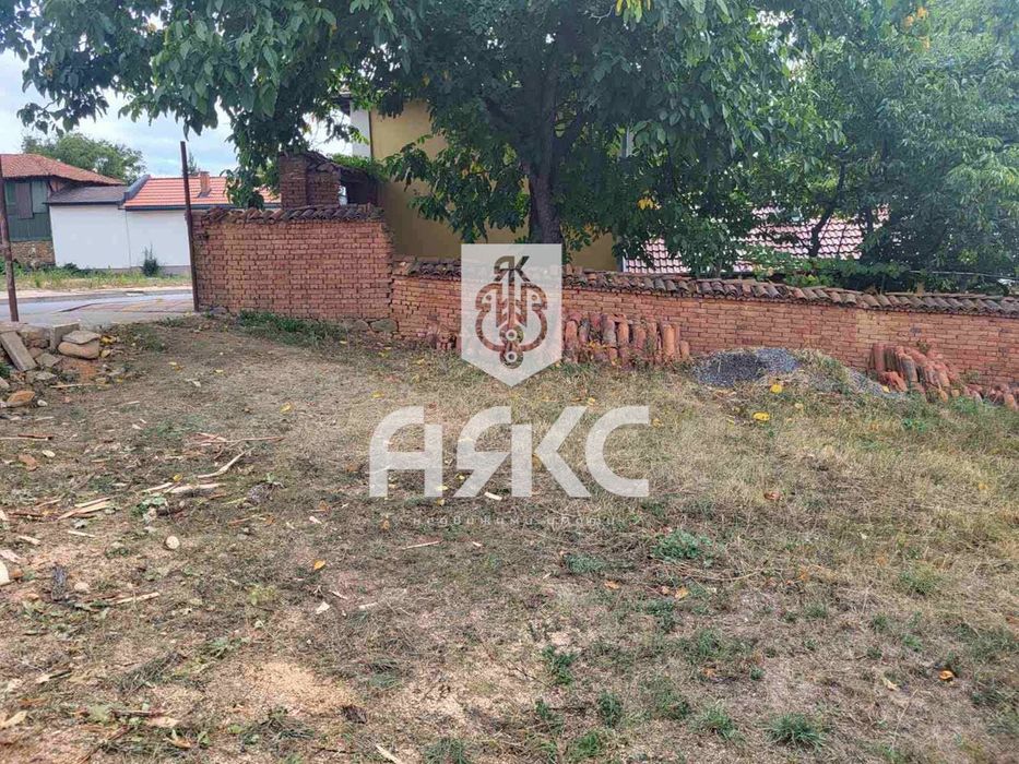 Парцел в село Чавдар – идеален за строителство на дом или вила