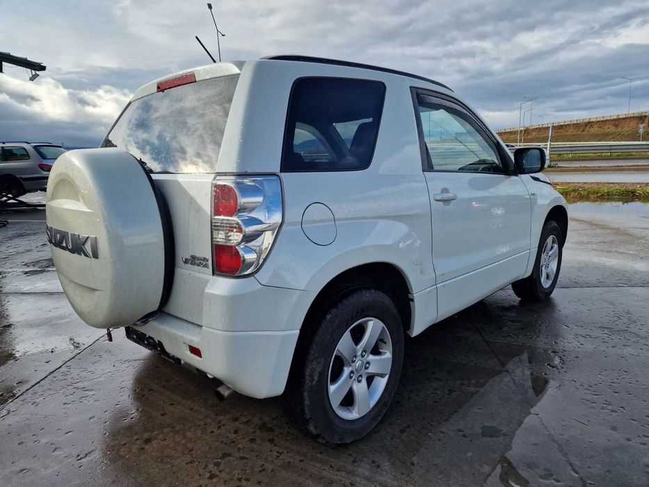 Suzuki Grand Vitara 1.9 НА ЧАСТИ