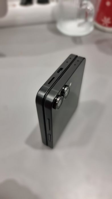 Samsung Galaxy Z Flip7 FE