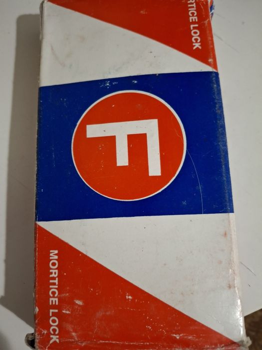 Замки врезные...