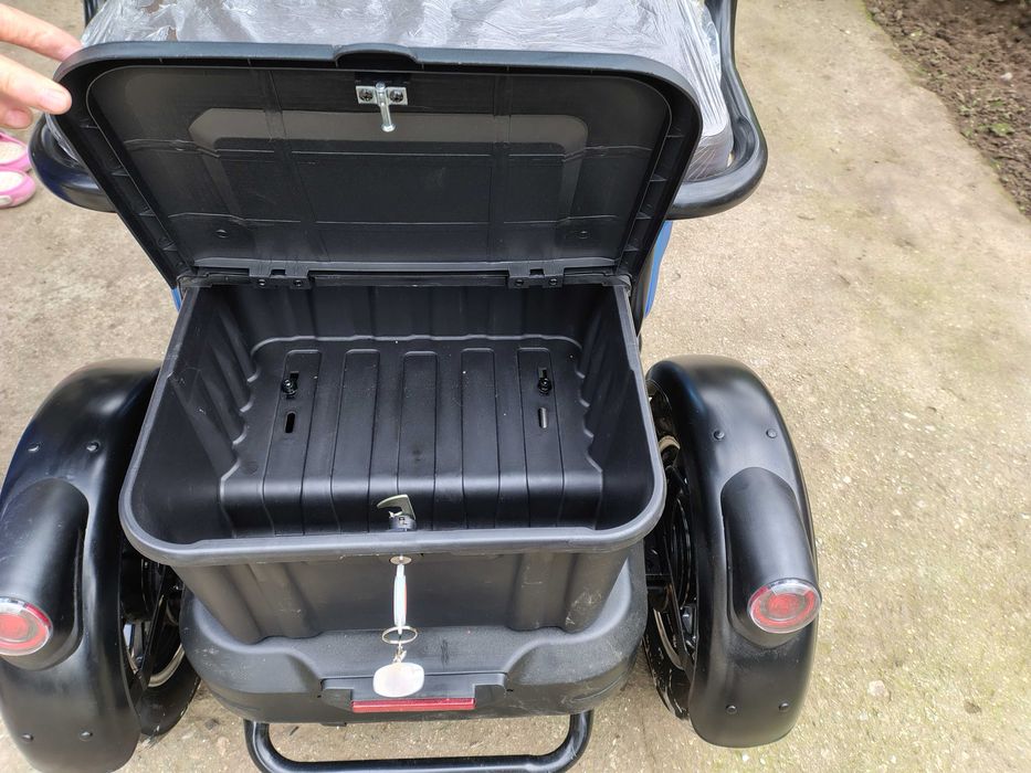 Електрическа триколка