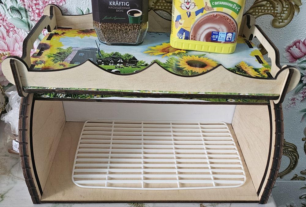 Продам Хлебницу из дерева