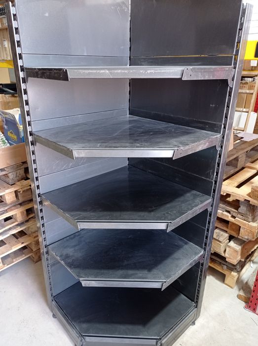 Стелажи Tegometal за магазини