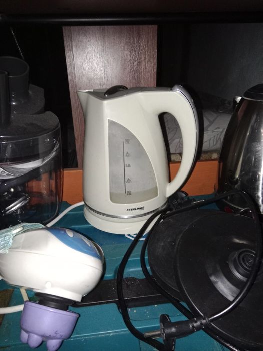 Продам чайники б/у