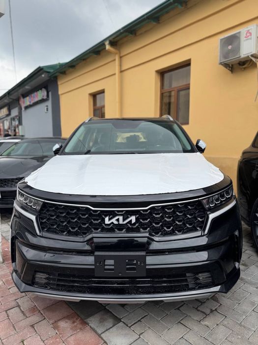Kia sarento 2023 7 kishilik