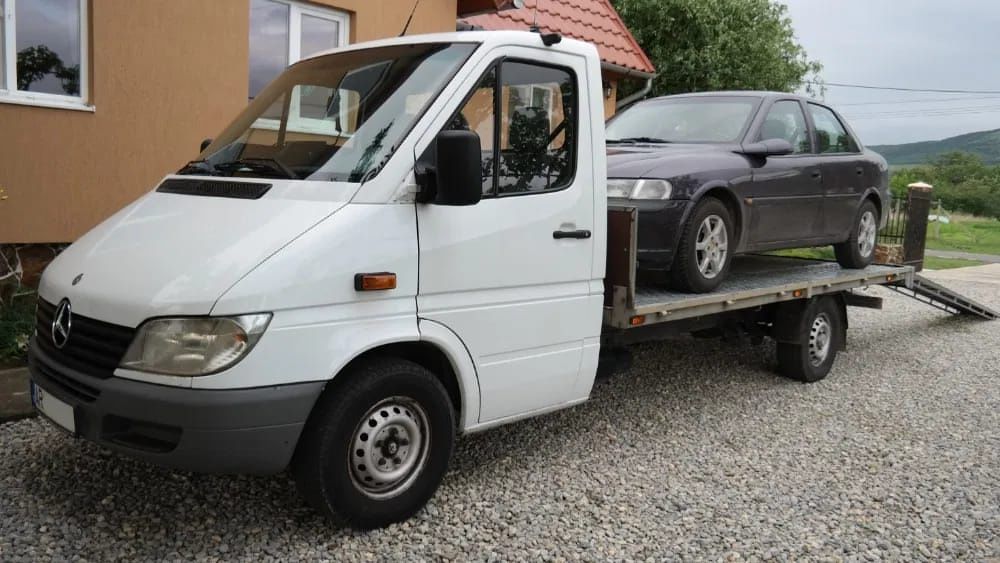 Tractări auto intern-extern.