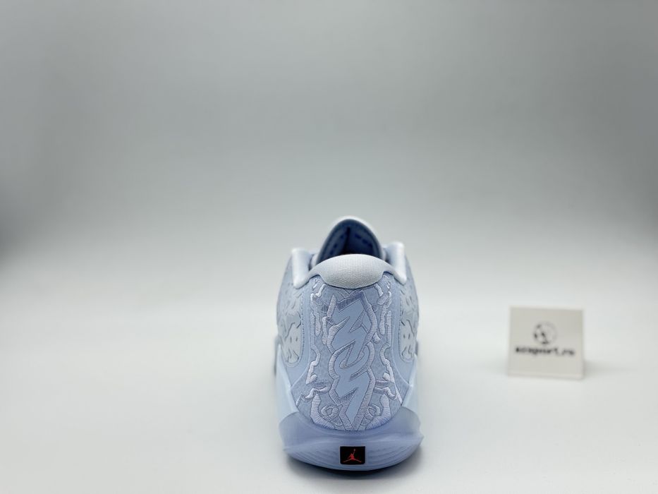 Jordan Zion 3 Noi Originali (42,5)