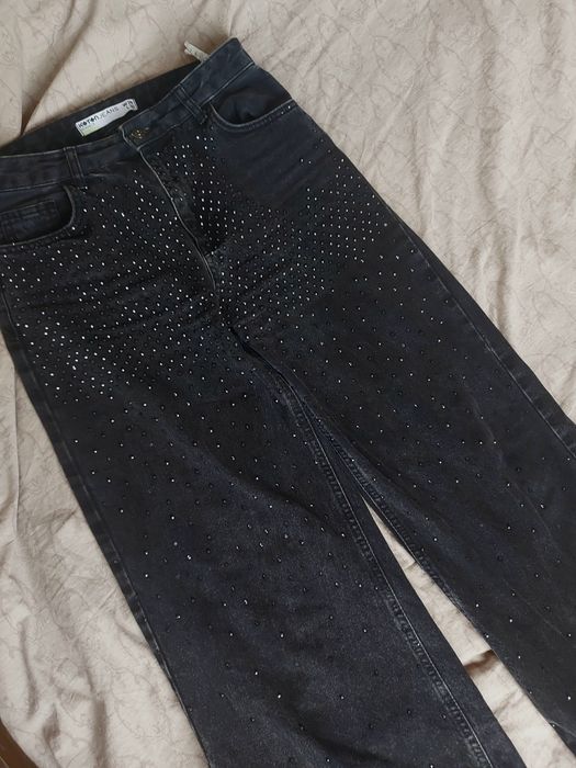 джинсы со стразами