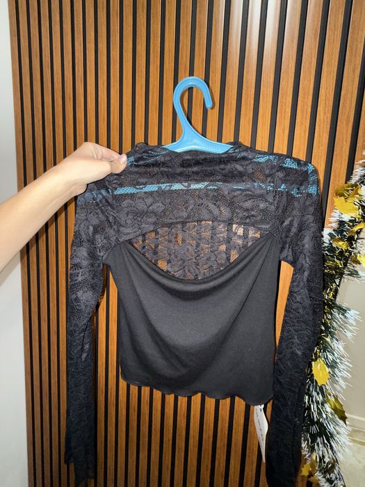 Кружевной лонгслив Черный