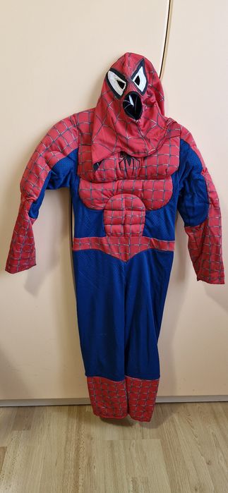 Vand costum spidermen si costum hallowen