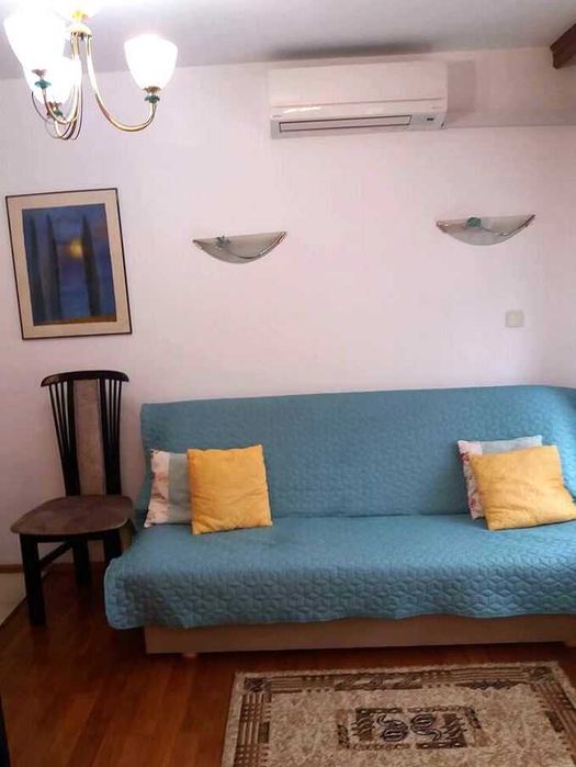 Дава се под наем Тристаен апартамент в Бургас, Център - 110 кв.м за 510 € - Снимка #8