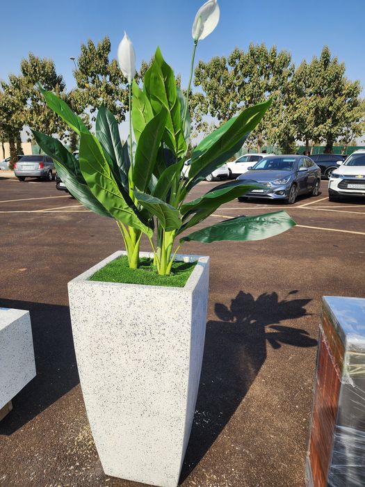 Вазон клумба кашпо маф