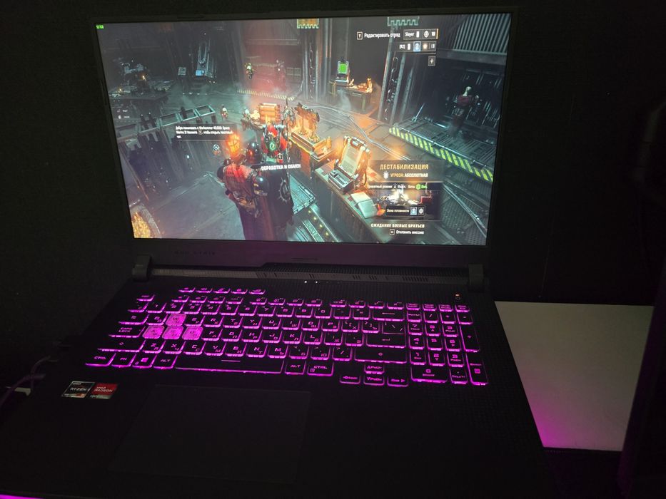 Игровой ноутбук  Asus rog strix