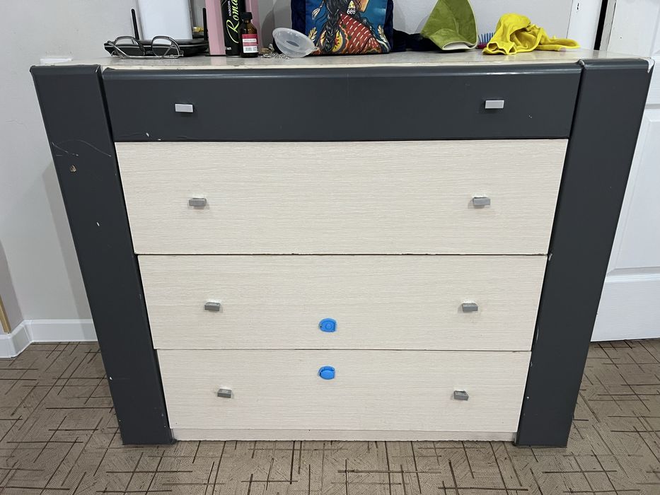 Спальный гарнитур