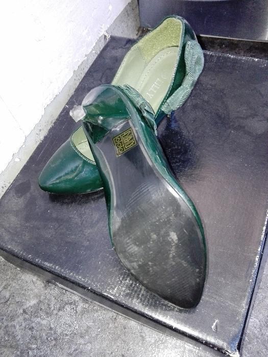 Официални обувки