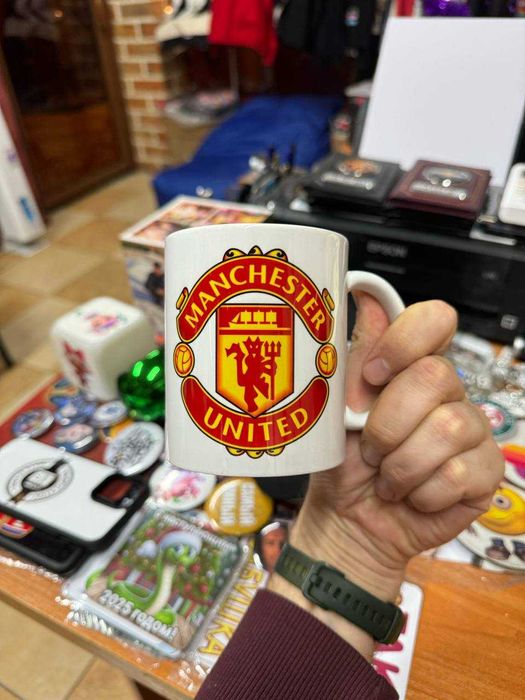 Белые кружки с вашим фото или картинкой.