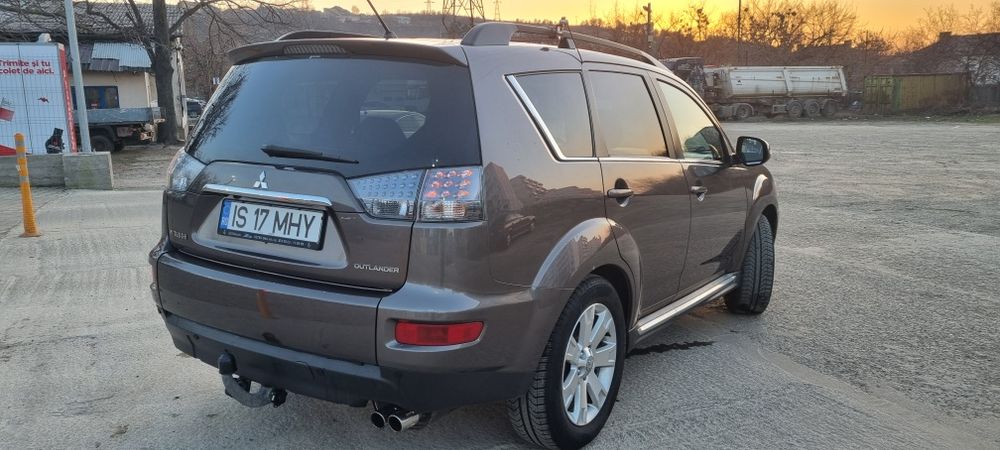 MITSUBISHI Outlander 2012 — imagine 5