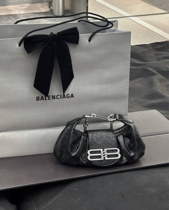 Geanta Balenciaga Pamela