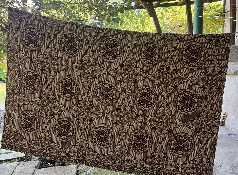 Ръчно такани родопски вълнени одеала,черги и губери