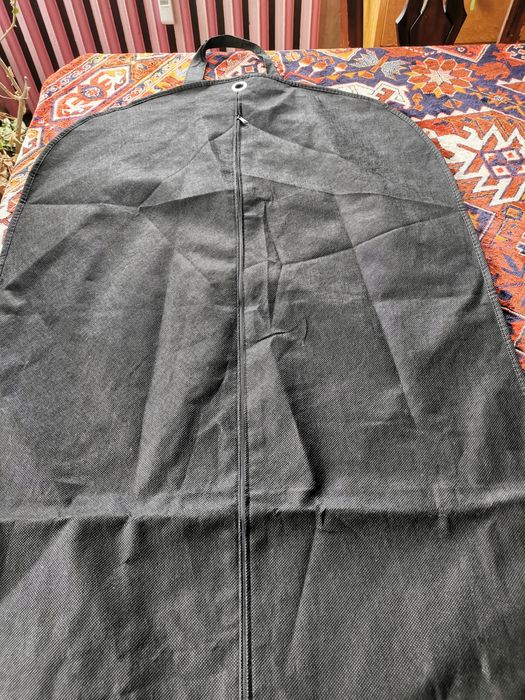 торба за костюми Armani